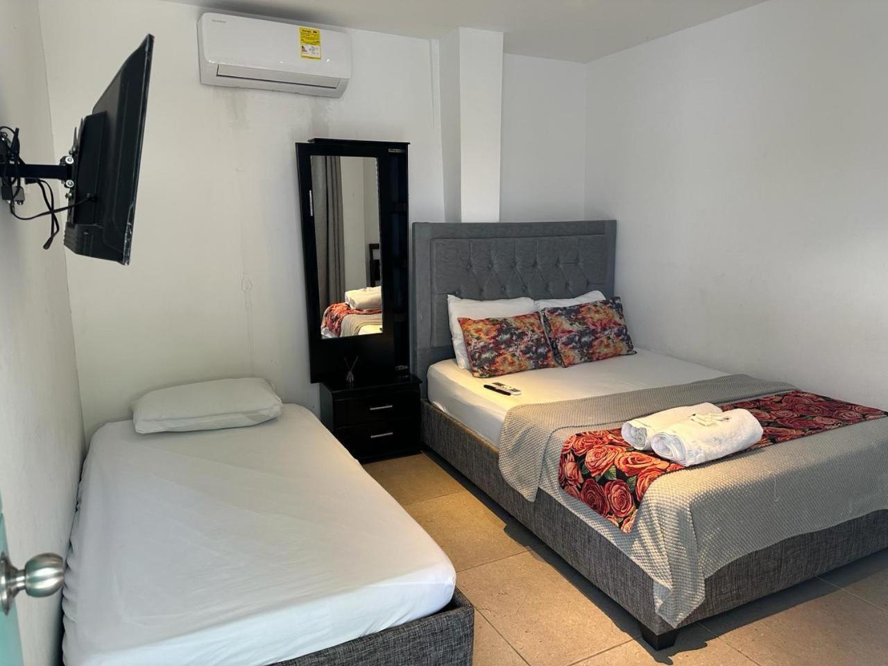 CastilloMar Hostel Cartagena Eksteriør bilde